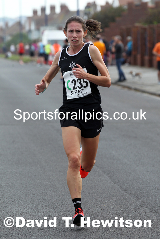 Senior womens 4 stage relay, 2021 Northern 6 and 4 Stage and Young Athletes Road Relays, Redcar. Photo: David T. Hewitson/Sports for All Pics